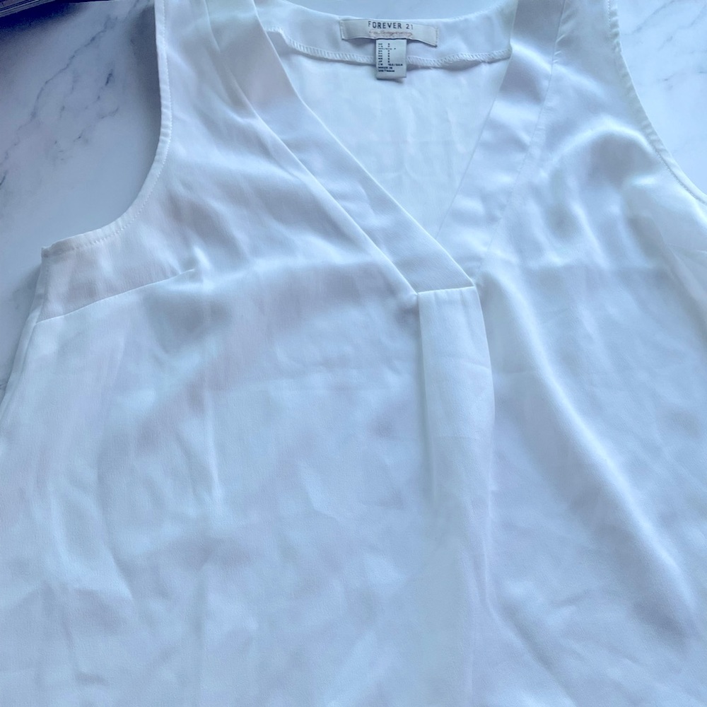 Forever 21 sleeveless white blouse